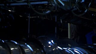 The agent couple fucks quick in the stolen auto parts warehouse