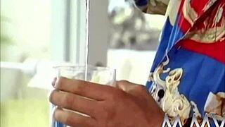 RETRO BLONDIE TAKING A BIG COCK