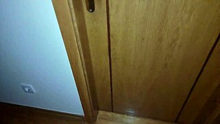 Does this nympho stepsister make her stepbrother cum inside in just 5 minutes?