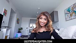 Super Cute Stepdaughter Earns Cash By Fucking Step Daddy