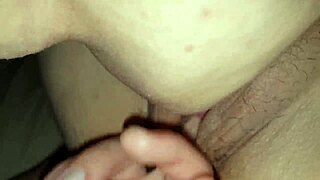 Watch hmoob lick and finger my hmong pussy so good!