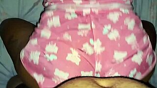 Gostosa Danu Seu Cu Primeira Ves