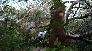 Latina Aixmen La Cubana Flashes Big Pussy Lips In Underwear!