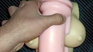 Kissy And Dolly In Trio Blowjob, Anal, And Vaginal Sex!