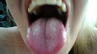 mature hottie dawnskye1962 showing off in panties then giving joi instructions