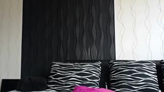 Sexy Teen Performs Big Ass Anal on Chaturbate Cam