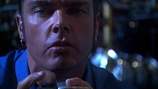 The agent couple fucks quick in the stolen auto parts warehouse