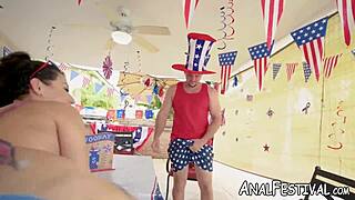 Fat booty valerie kay and valentina jewels fuck roughly