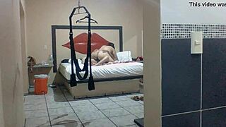 Mexicana culona puta comes to suck and fuck