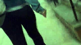 short girl with phat ass 😏