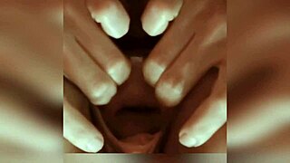 huge gaping cunt stretched by fingers and hands