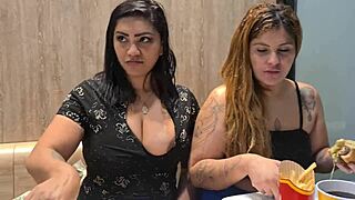 peladinhas no drive thru casadinhas putas d�o show no m�qui e seguran�a quer entrar na foda 😏