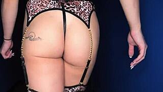 desperate stripper goes crazy for cock when vip flashes cash