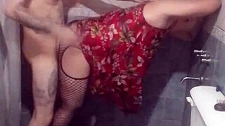 Destroy Neighbor Under Shower!