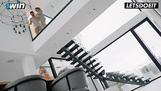 Kenia, umazana pastorka, jebe pastorka z velikim kurcem