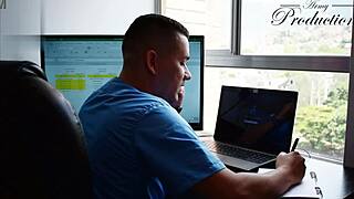 Housewife craves urgent cock therapy session