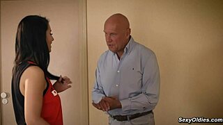 Remaja 18+ godain dan ngewe kakek