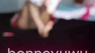 Bonneyuwu Showing Her Feet In Fetish Video - Want A Closer Look?
