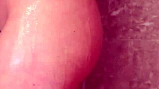 alison tyler just rubs herself off in that huge steamy shower