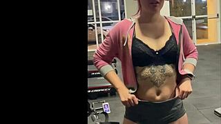 Personal Trainer Me Gravando Não Aguentou E Me Comeu No Banheiro Da Academia