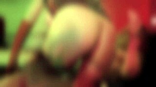 i can't resist the honey trap's dangerous pussies