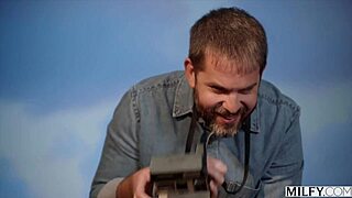 milfy hotwife daisy fuentes rides a huge cock while her husband watches 😏