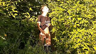 Risky public masturbation in nature leads to flying orgasm for girls