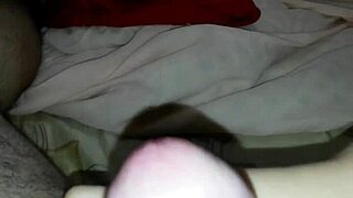 i give the best handjob leading to a huge cumshot