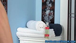 Check out this masseuse in heels sucking a big dick and swallowing cum 😍