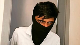 desi chubby indian aunty getting fucked by thief 😈