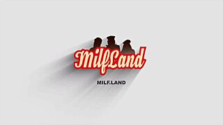 marie milf du siècle se fait annihiler la chatte 😍