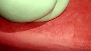 Sexy colegiada mandando guebo y masturbándose with dildo
