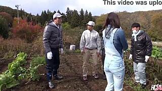 뜨겁고 흥분한 일본 여자 마키 호조, 그를 안에 싸게 해