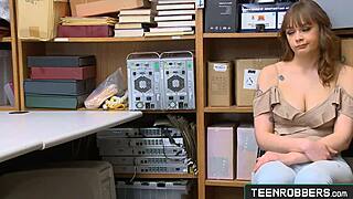 Feeling Intense Pleasure In Hardsex With Teen Slut Thief Sailor Luna