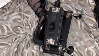 'Squirt before anal attempts' - the brunette's fat curvy body squirts