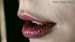 just lips fetish chat 😘
