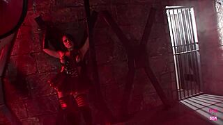 Brunette ties up guy, jumps on dick and strapon 😏