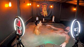 Hot tub sex with Sheena Ryder, deepthroat and riding