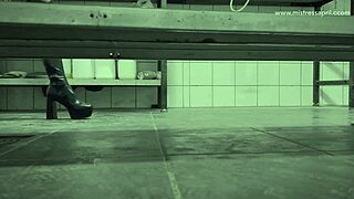 Dominatrix Mistress April - Medical Penis Torment