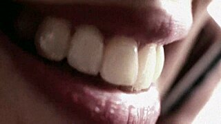 just lips fetish chat 😘