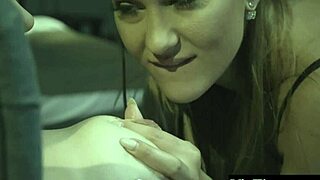 Sexy Naomi Bennett playin' with lover's big beautiful breasts and spannin' her curvy ass 😍