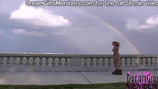 she rollerblades naked down the street