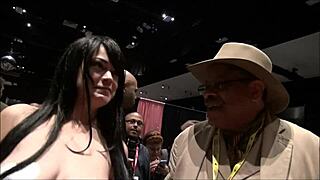 Nina Hartley Teaches Private Lesson At Exxxotica