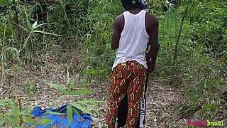 ebony fuck queen turns morning exercise into bush banging, making him cum multiple times