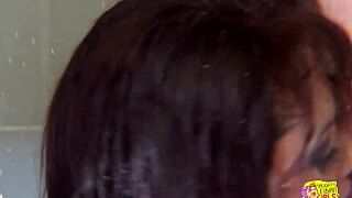 i showerd with latex coverd brunette, then plowd the lesbian with sex toys