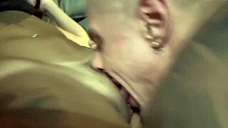 que coisa feia, meio-irmãos trocam carinho e acabam fodendo, vocês vão pro inferno!