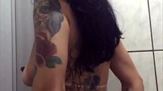 safada from the gas station gets anal fucked hard