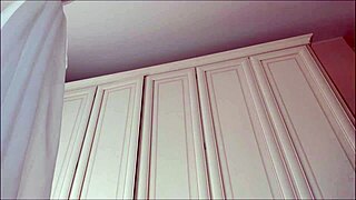 italian mom angry with you in roleplay, dirty talking and farting