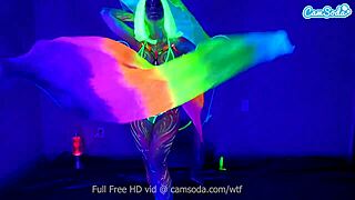 i'm jewelz blu, body paintin' and masturbatin' on webcam, oops