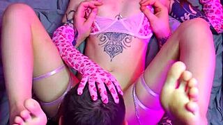 Sunako Kirishiki's Emotional Pussy Licking